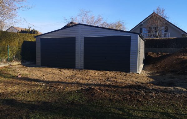 Prémiová garáž z akrylu 600×600